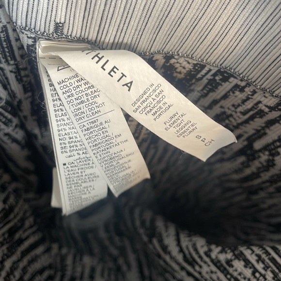 Athleta | Flurry Elemental Leggings Seamless Size Small Black & White - Picture 5 of 6
